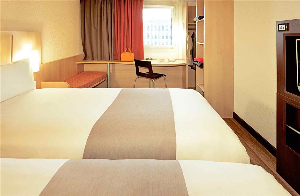 ibis Lausanne Centre Extérieur photo