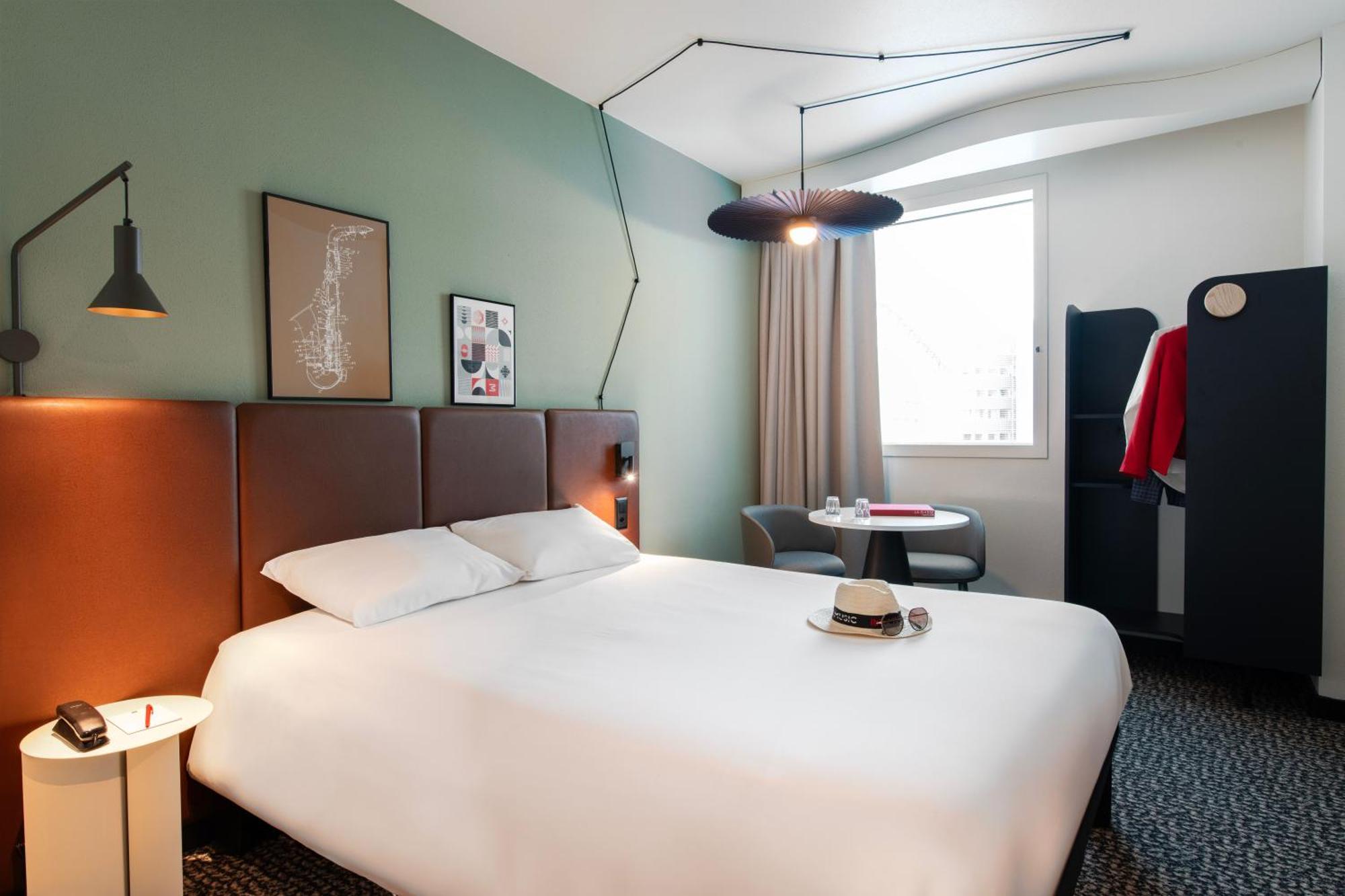 ibis Lausanne Centre Extérieur photo
